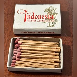 Vintage Matchbox Pan Am Airlines Hotel Indonesia Djakarta Inter Continental